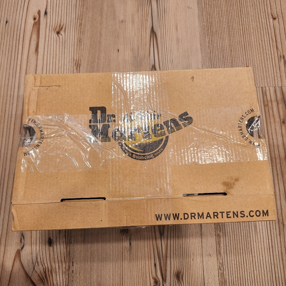 Dr. Martens Klaire Kids Sandal - Picture 2 of 9